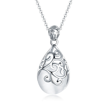 925 Sterling Silver Openwork Crystal Pendant Necklace - Vintage Inspired Collarbone Jewelry