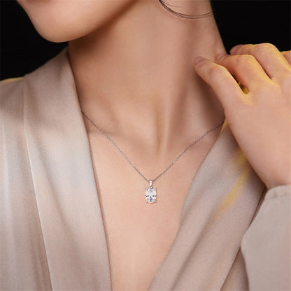 925 Sterling Silver Oval Zirconia Pendant Necklace – Elegant Egg-Shaped Collarbone Chain for Women