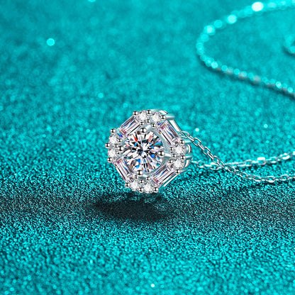 925 Sterling Silver PT950-Plated Square Pendant Necklace - 1.62CT Moissanite Luxury Collarbone Chain