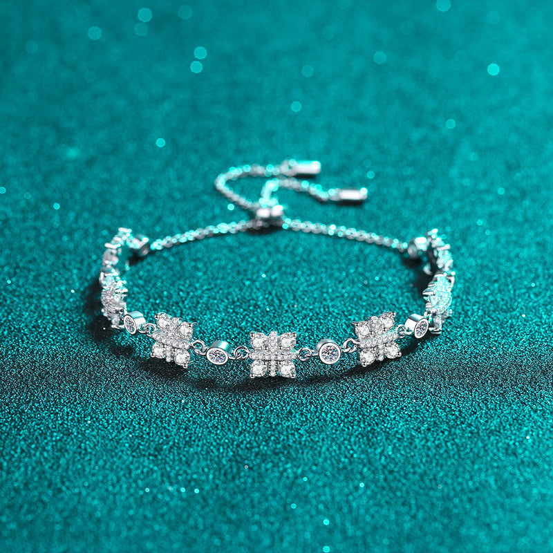 Minimalist Owl Pendant Bracelet in 925 Silver with 2.16ct Moissanite | 5-Layer Rhodium Plating | Cool Style Animal Jewelry