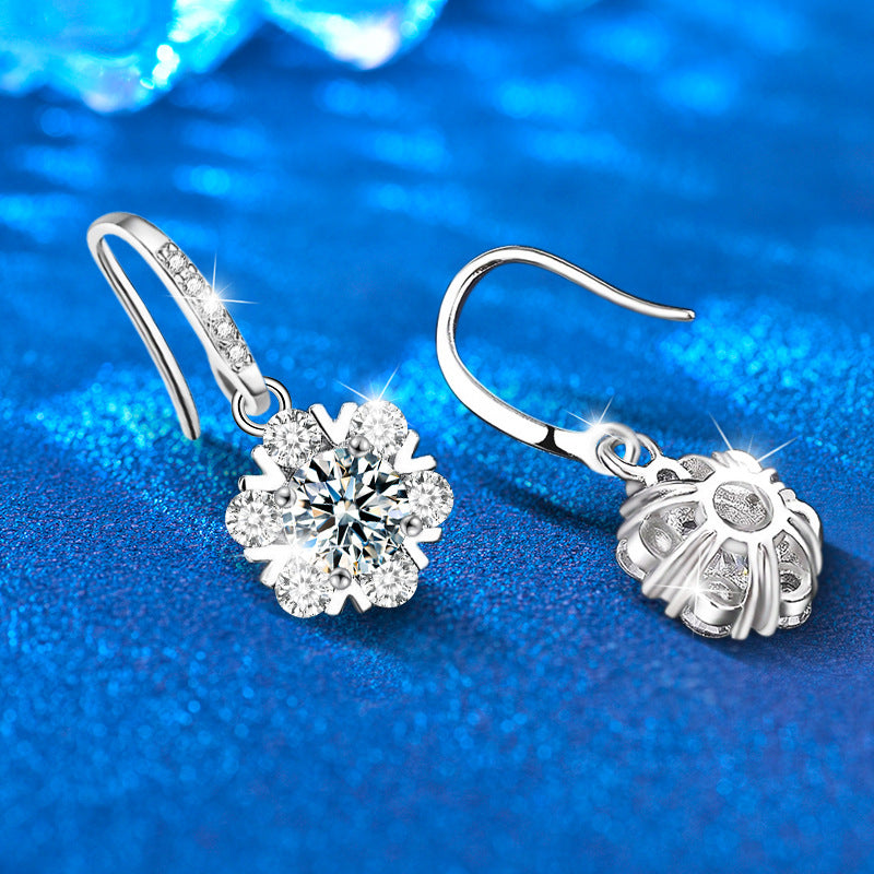 925 Sterling Silver Snowflake Stud Earrings with 0.5ct Moissanite Rhodium Plated Luxury Jewelry for Women