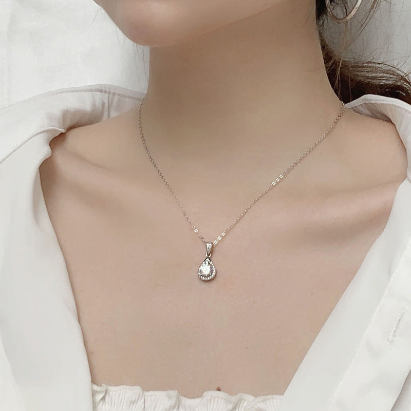 925 Sterling Silver Teardrop Pendant Necklace with 1ct/2ct/3ct Moissanite Cross Chain for Women Rhodium Plated