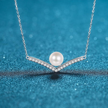 925 Sterling Silver V-Shaped Pendant Necklace - 0.285CT Moissanite & 8mm Freshwater Pearl Chain