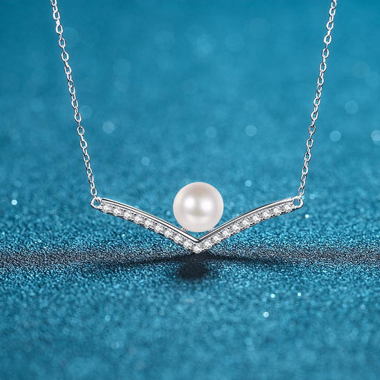 925 Sterling Silver V-Shaped Pendant Necklace - 0.285CT Moissanite & 8mm Freshwater Pearl Chain