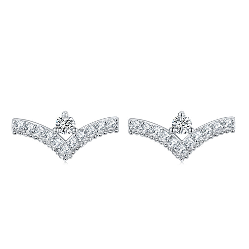 925 Sterling Silver 'V' Letter Stud Earrings – Minimalist Alphabet Zircon Jewelry