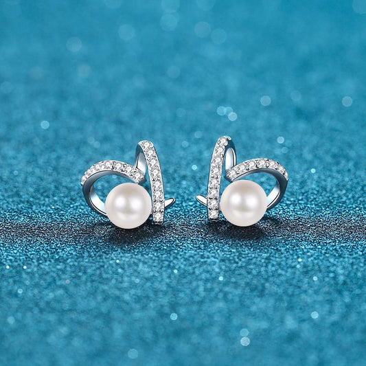 925 Sterling Silver Heart-Shaped Stud Earrings - Flawless Freshwater Pearl with 0.32ct Moissanite