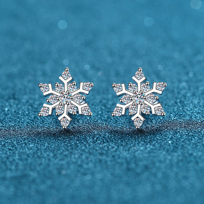 925 Sterling Silver Snowflake Earrings with 0.72ct Moissanite – Elegant Floral-Inspired Studs