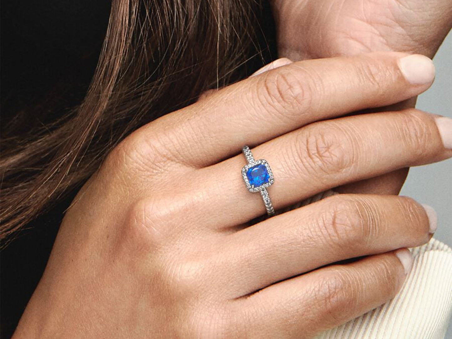 Blue Square Sparkle Halo Ring