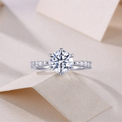Chic Geometric Moissanite Band for Everyday Elegance