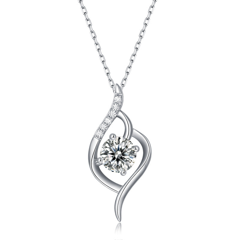 Chic Geometric Pendant Necklace for Stylish Women