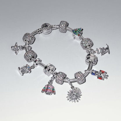 Winter Festive Dangle Charm