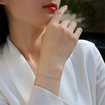 Classic Women's Moissanite Bracelet with Circular Patterns