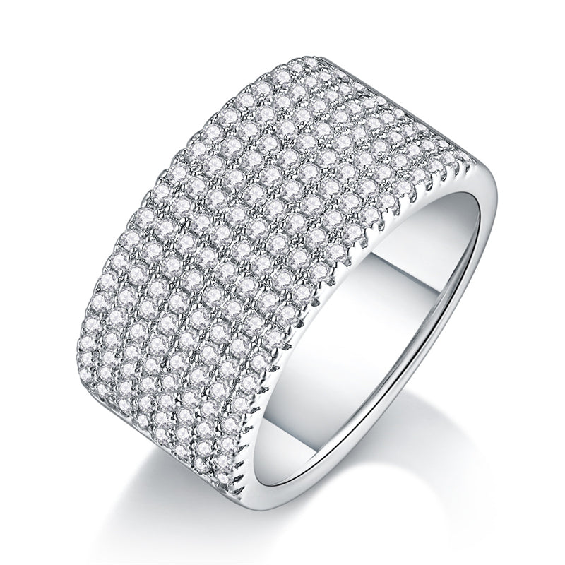 Classy Round Design Silver Ring with Moissanite Accents