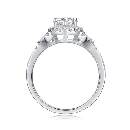 Classy Round Design Silver Ring with Moissanite Accents