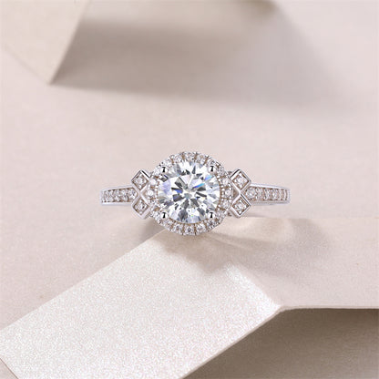 Contemporary 1 Carat Moissanite Ring for Women