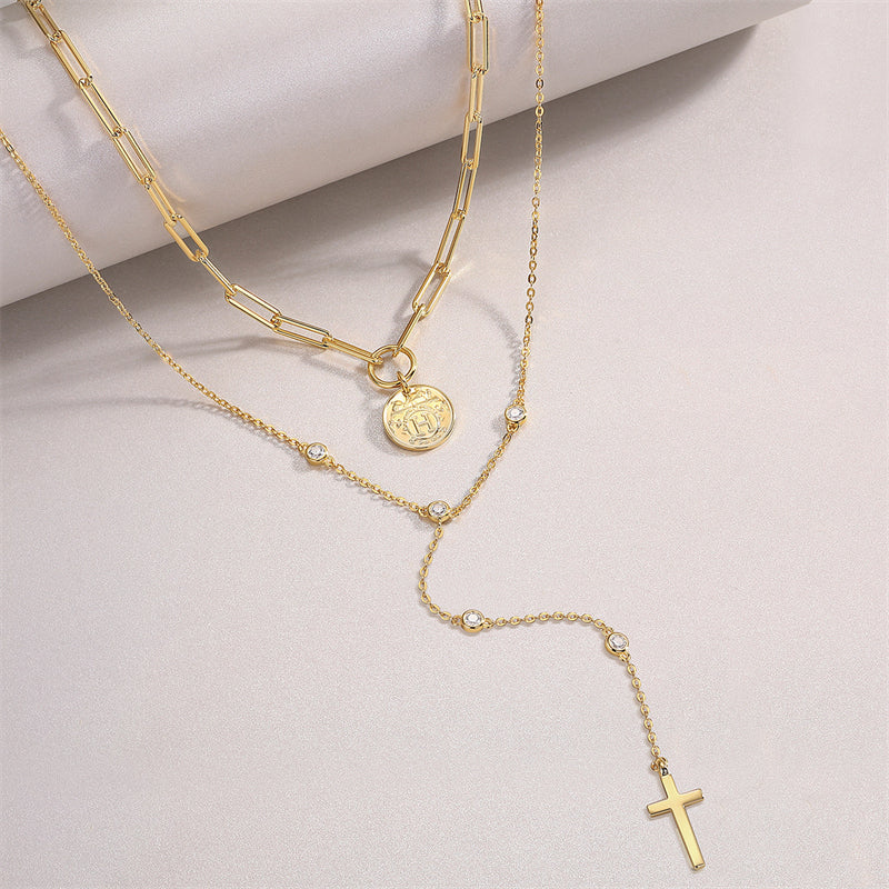 Contemporary Women's Necklace with Geometric Moissanite Design