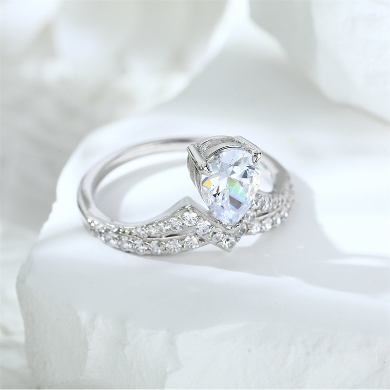 Crown Teardrop 925 Silver Ring - Regal Zirconia Wedding Band for Women