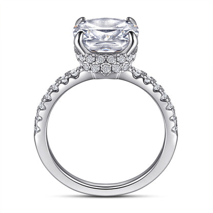 Cushion-Cut Zirconia 925 Silver Ring - Elegant Simulated Diamond Band