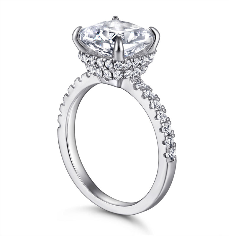 Cushion-Cut Zirconia 925 Silver Ring - Elegant Simulated Diamond Band