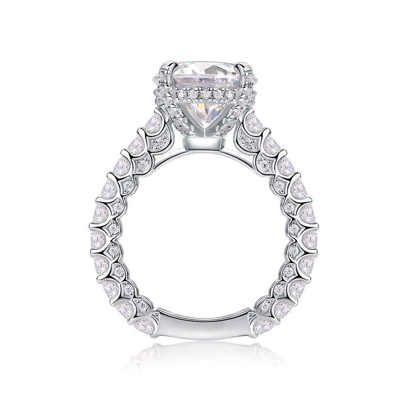 Dazzling Round Moissanite Ring in Sterling Silver
