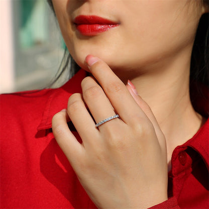 Delicate Geometric Ring with Moissanite