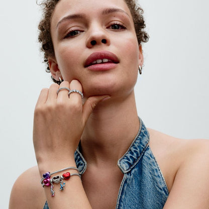 Stylish Daisy Duck Charm