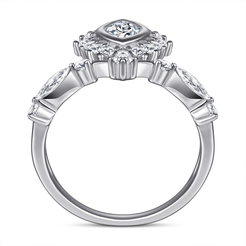 Dramatic Oval-Cut Zirconia 925 Silver Ring - Bold Statement Jewelry