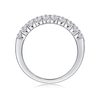 Elegant 925 Silver Round Moissanite Ring