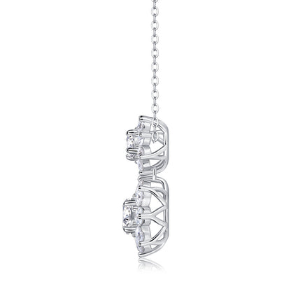 Elegant Floral Pendant Necklace with Moissanite for Women