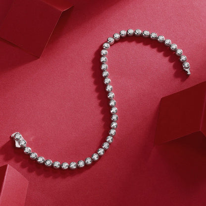 Elegant Women's Silver Bracelet with Round Moissanite for Office Wear