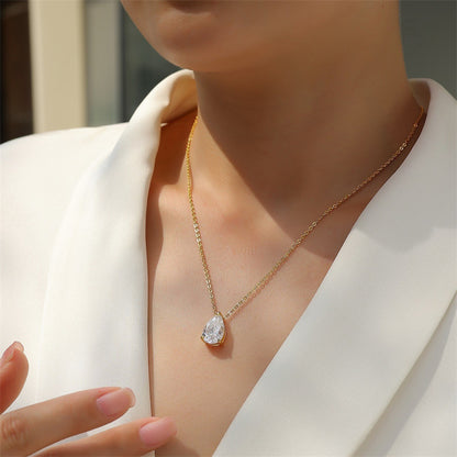 Elegant Women's Silver Necklace with Teardrop Moissanite Pendant