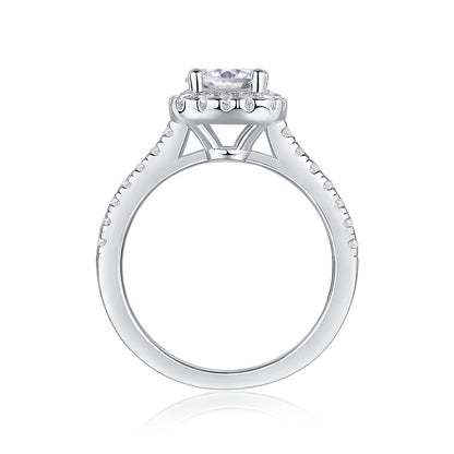 Fashionable Geometric Moissanite Ring for Modern Women
