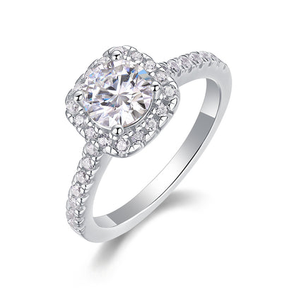 Fashionable Geometric Moissanite Ring for Modern Women