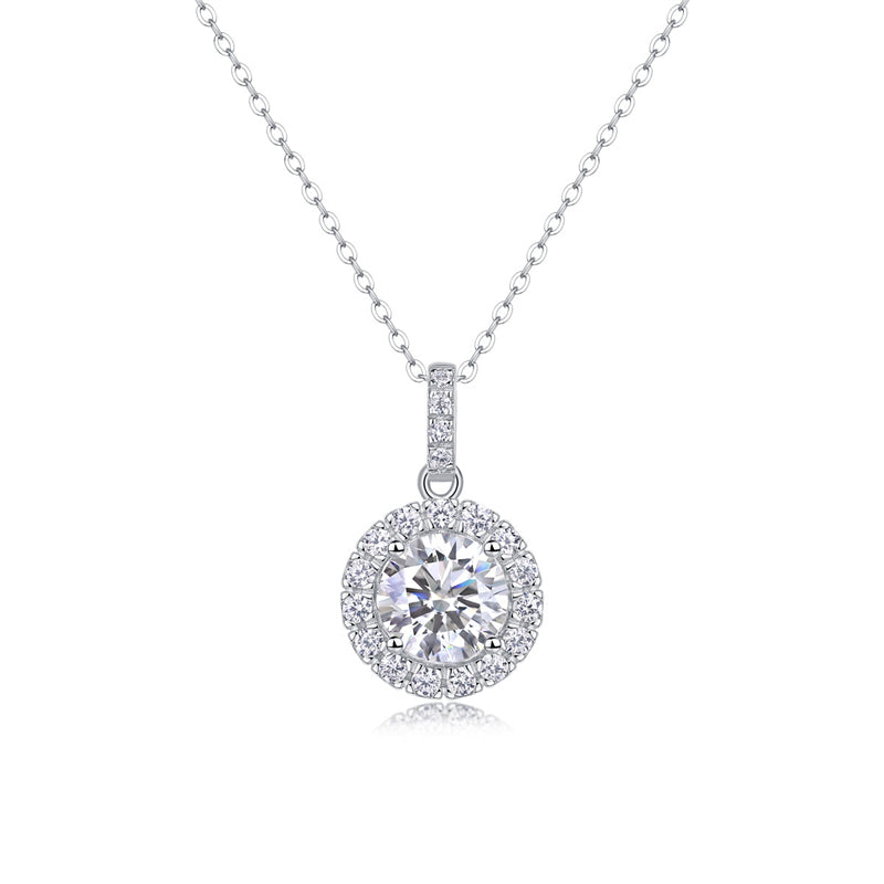 Fashionable Geometric Pendant Necklace for Modern Women