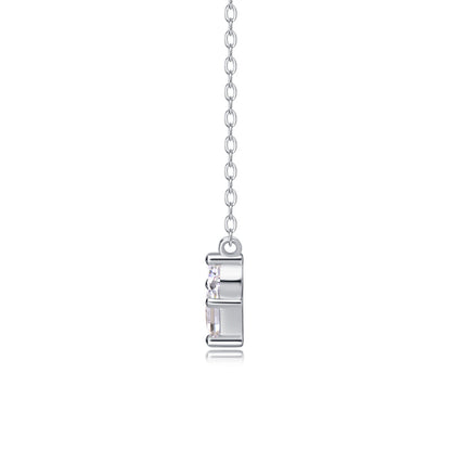 Fashionable Geometric Pendant Necklace for Modern Women