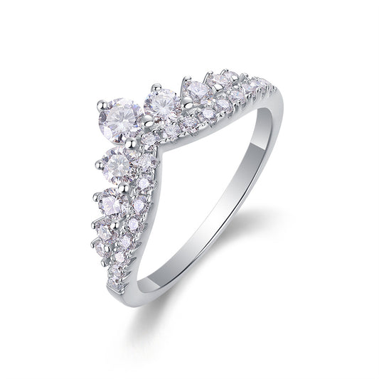 Fashionable Round Diamond Ring for Women