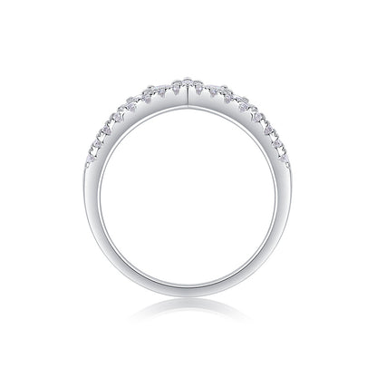 Fashionable Round Diamond Ring for Women