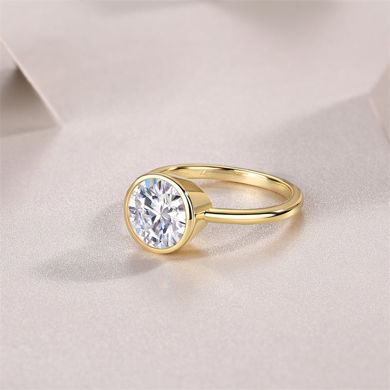 Geometric Circle Diamond Ring for Women