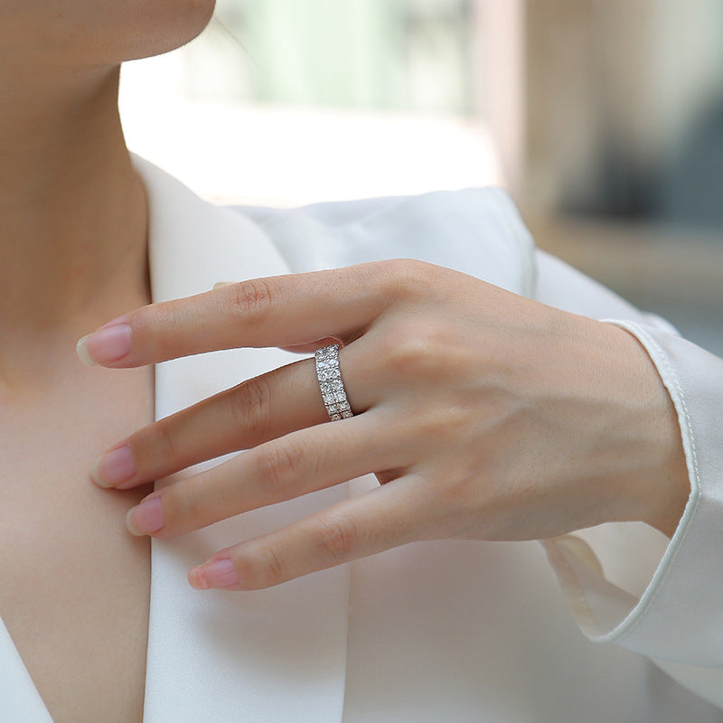 Geometric Circle Diamond Ring for Women
