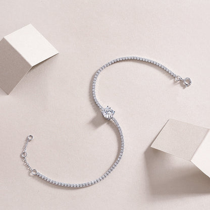 Glimmering Geometric Bracelet with Moissanite