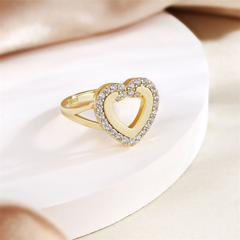 Heart-Shaped 925 Silver Ring - Romantic Gold-Plated Wedding Band with Zirconia