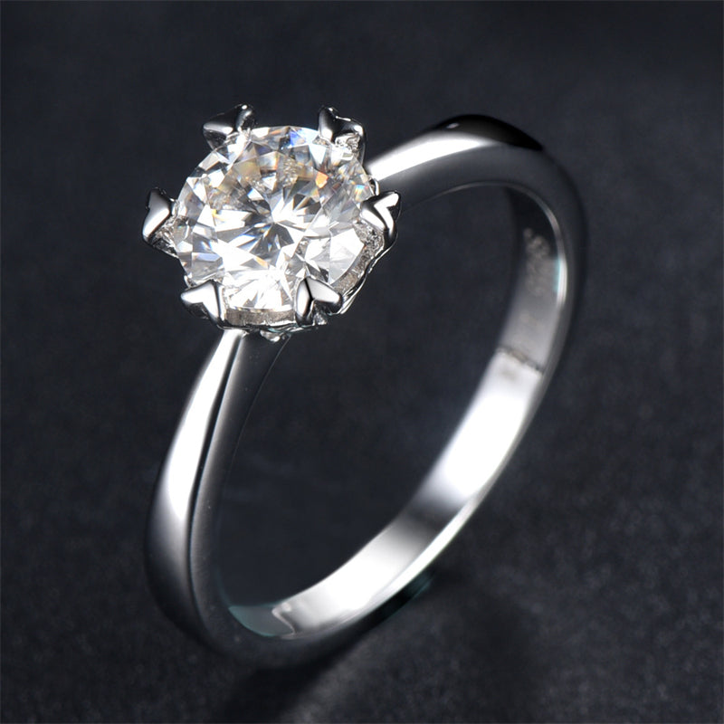 Heart-Shaped Snowflake Moissanite Ring - 925 Sterling Silver Six-Prong Twisted Band Engagement Jewelry
