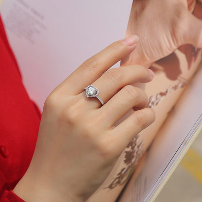Heart Geometric Ring with Moissanite