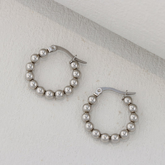 Vintage-Inspired Bead Cluster Earrings - Asymmetric Glamour
