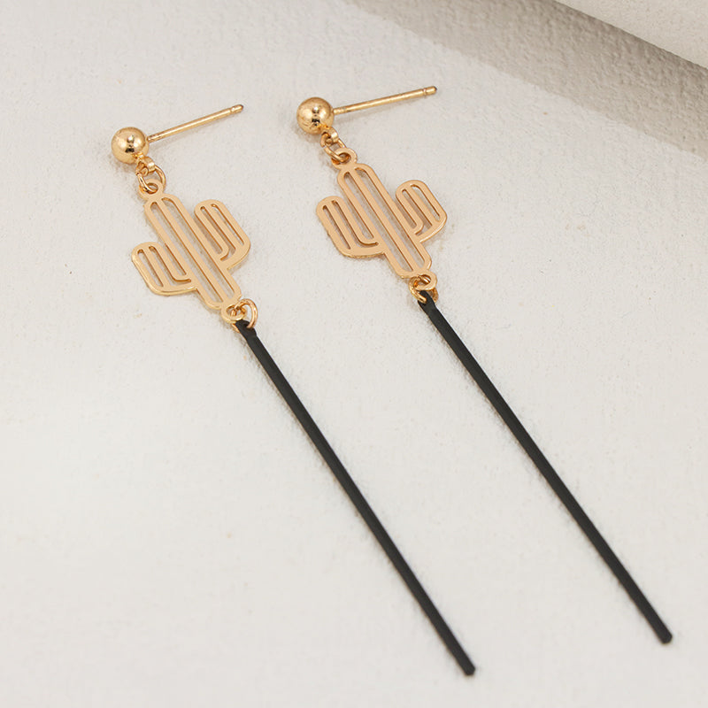 Stylish Black Cactus Earrings - Multi-layered Design