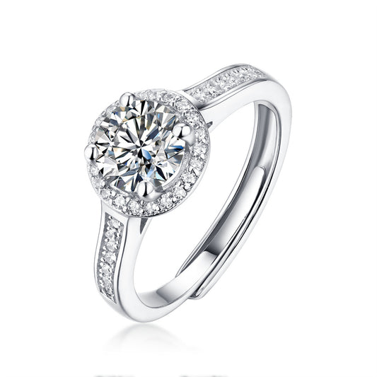 Luxurious Geometric Ring with Moissanite