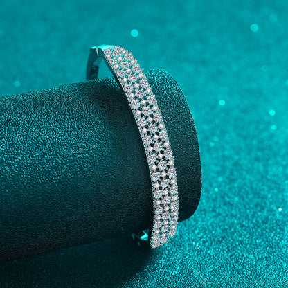 Minimalist Floral Bangle 3.03ct Moissanite 46x56mm Tulip Camellia Red Bean 925 Silver Rhodium