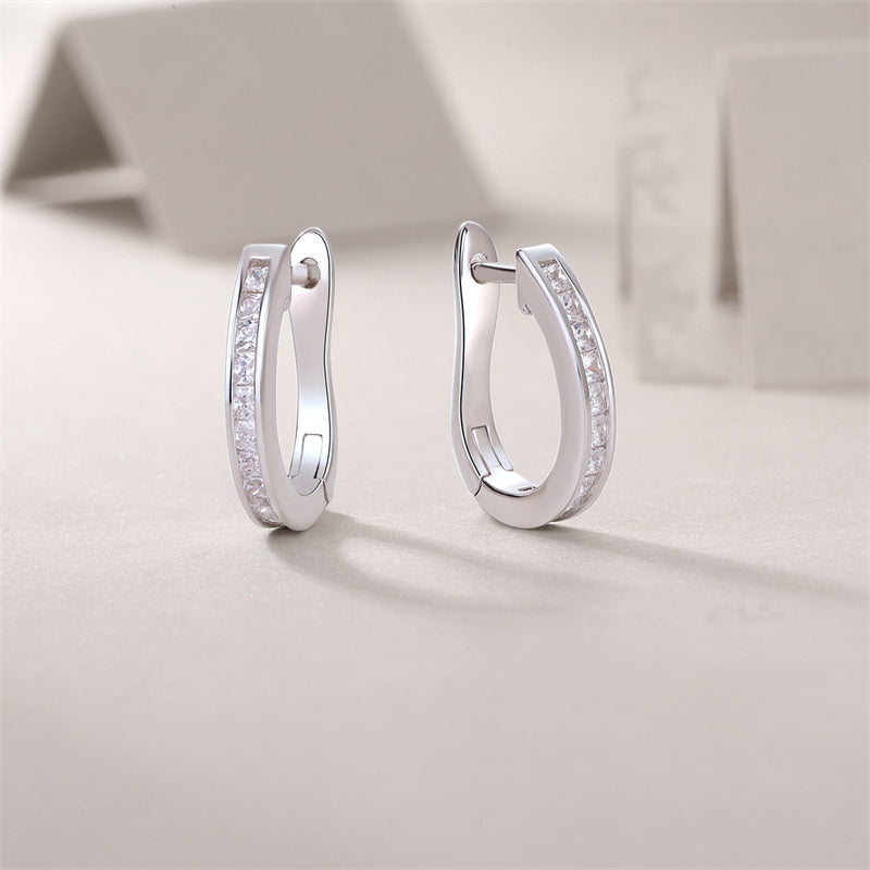 Minimalist Geometric Moissanite Earrings for Everyday Wear
