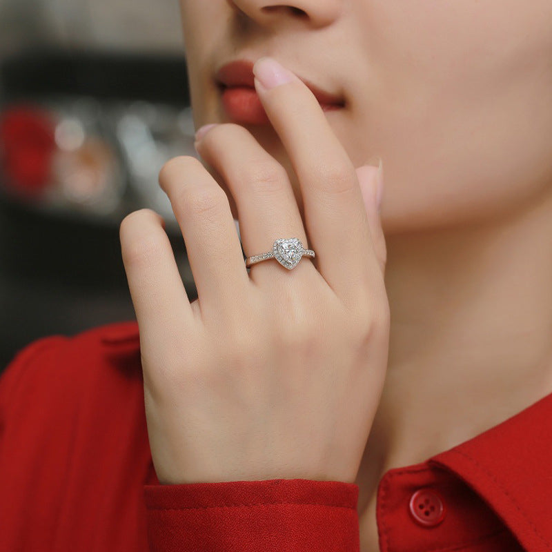 Minimalist Heart Band for Everyday Elegance