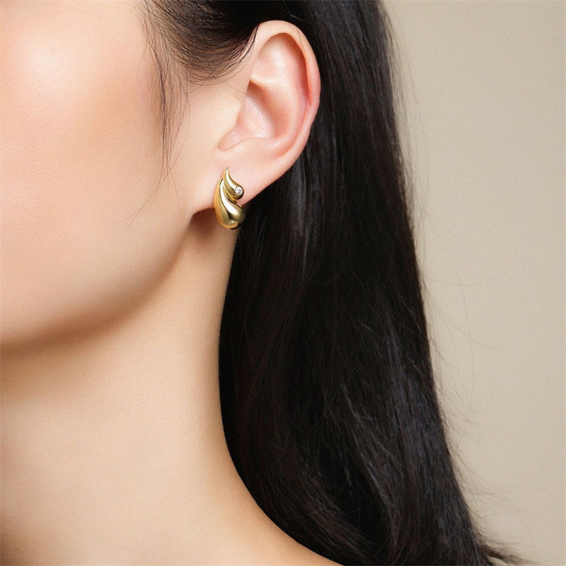 Modern Geometric Moissanite Earrings with 2.5mm Sparkle